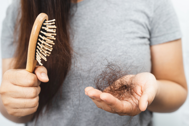 Tiêm Meso điều trị vấn đề tóc gãy rụng
