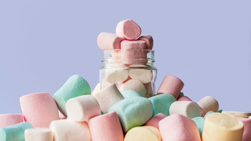 Những lưu ý khi cho trẻ ăn kẹo xốp Marshmallow