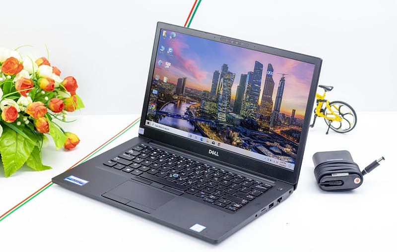 Laptop Dell Latitude 7490 được nhiều người dùng đánh giá cao về chất lượng