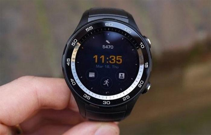 Đồng hồ thông minh Huawei Watch 2 có thời lượng pin cao