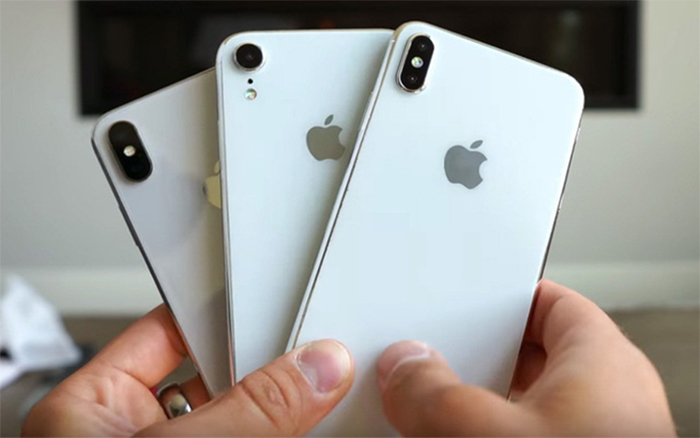 iPhone XR có 1 camera 12MP, XS/XS Max có cụm camera kép 12MP