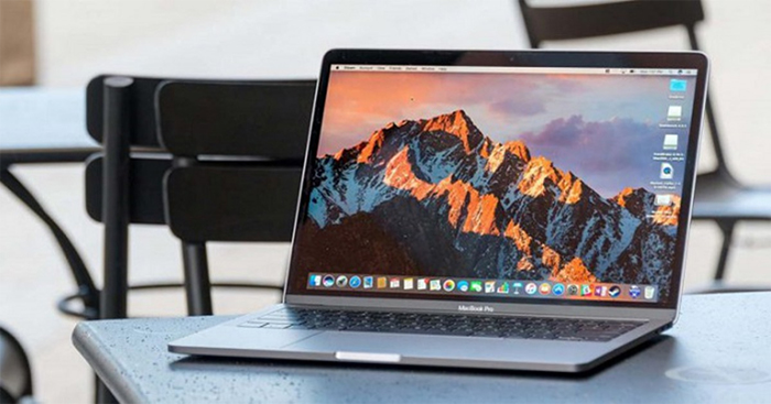 Bao giờ giá của macbook pro cũng cao hơn rất nhiều so với mac air