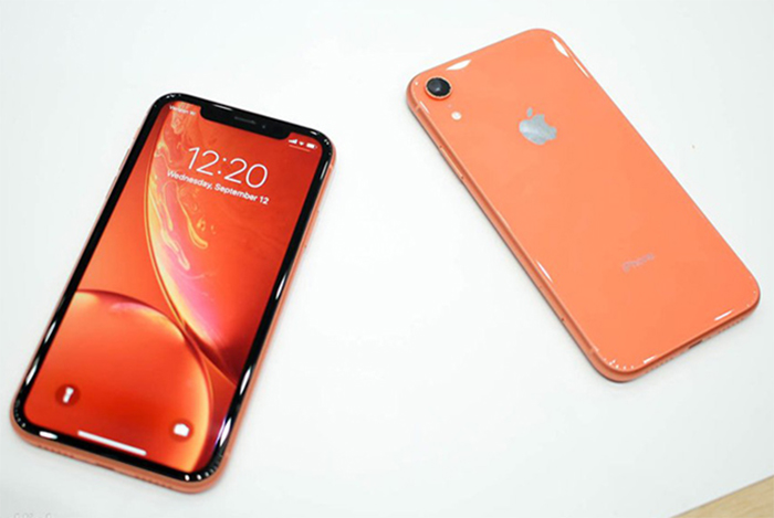 iPhone XR cũng cho chất lượng chụp hình hàng đầu cùng với khả năng quay video 4K chất lượng cao