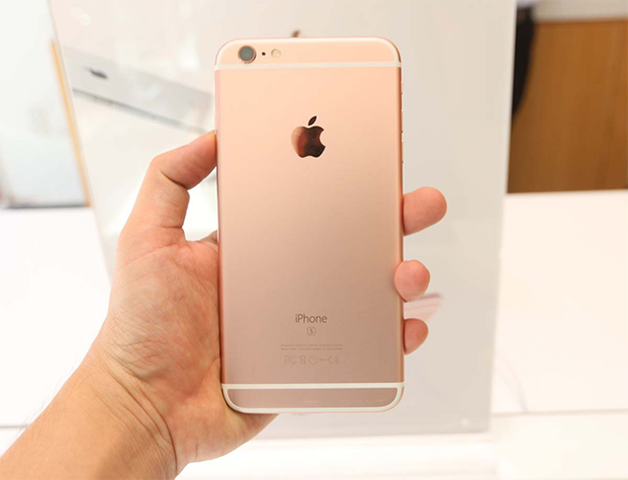 iPhone 6s Plus có màn hình 5.5 inch độ phân giải Full HD.